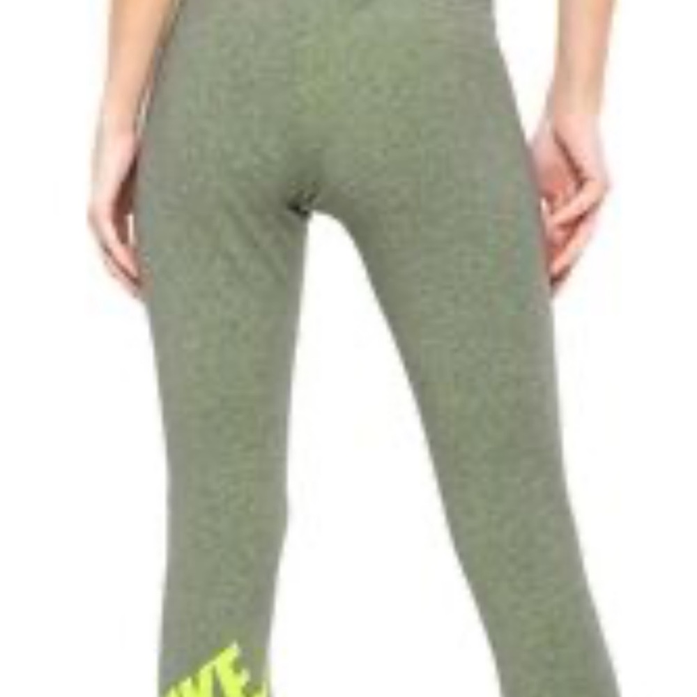 Nike Women's Green Leggings